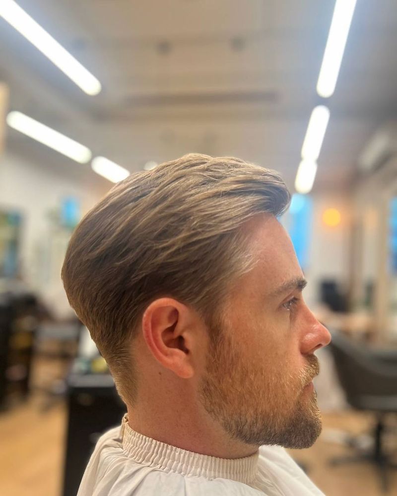 Dapper Side Sweep