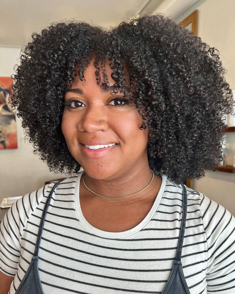 Voluminous Curly Cut