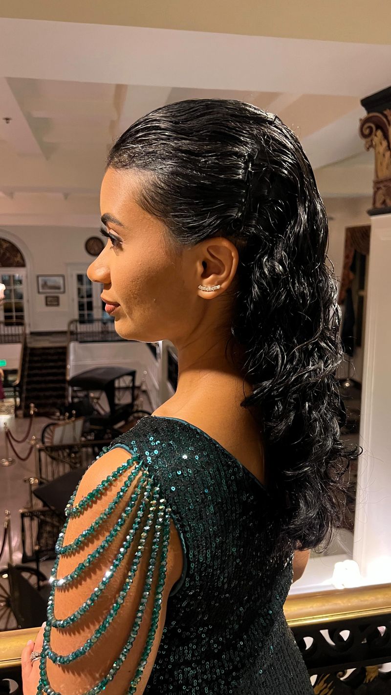 Look mojado despeinado