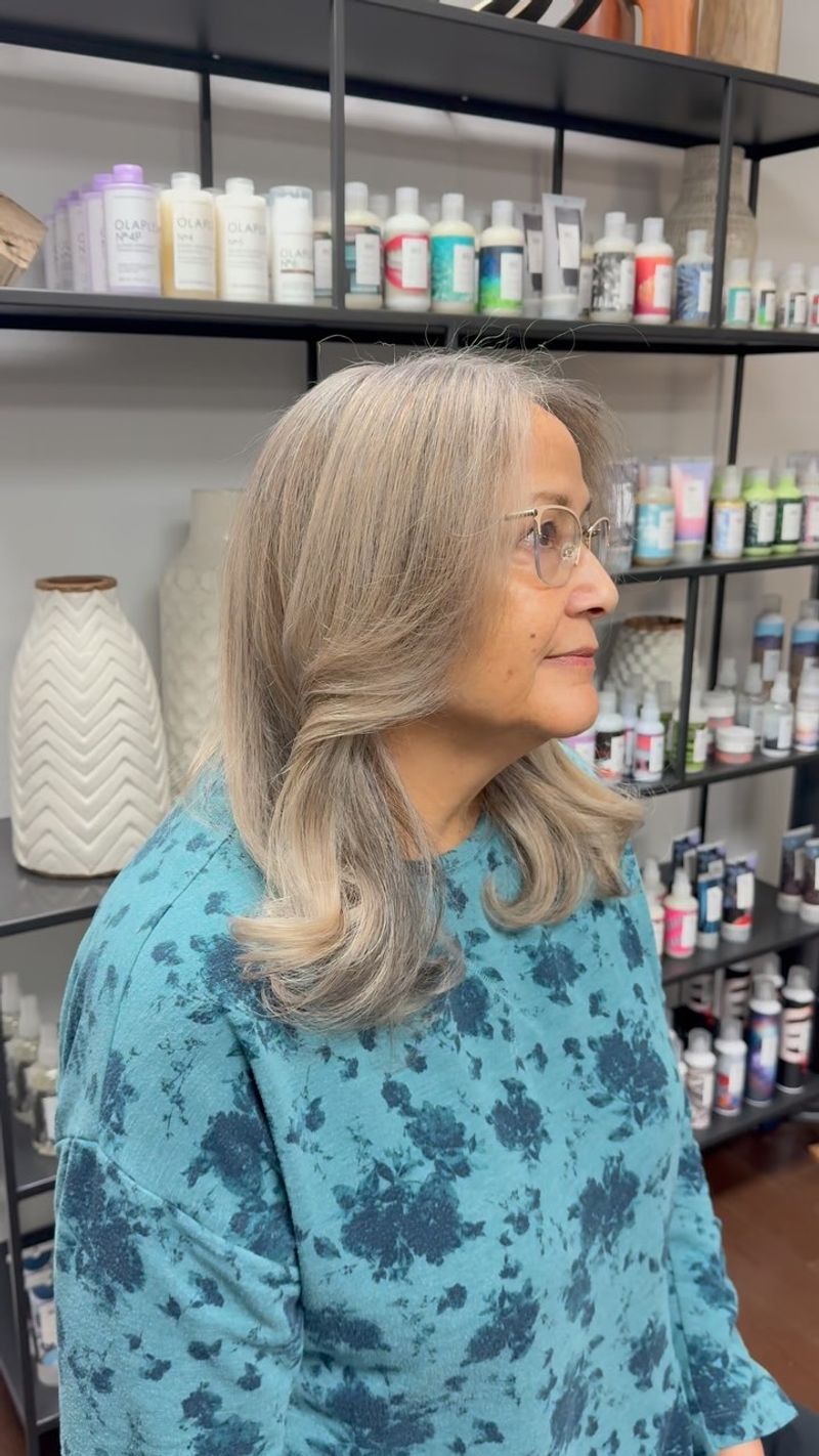 Blunt Lob with Curtain Fringe