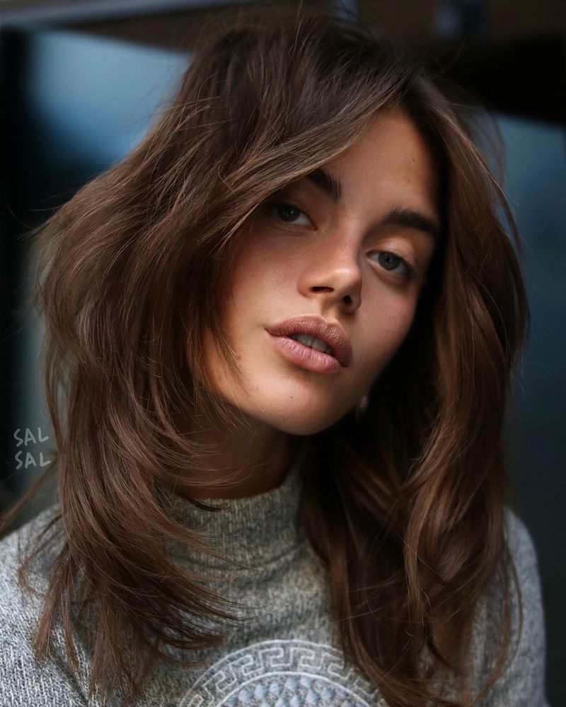 Modern Rachel Cut