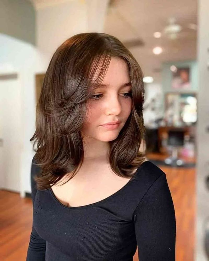 Wispy Midi Cut with Face-Framing