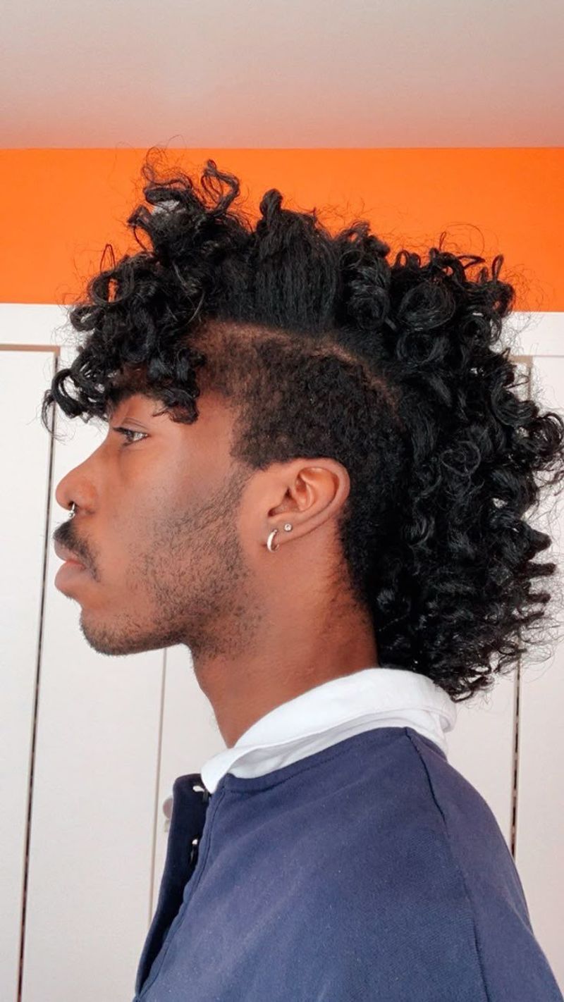 Sculpted Curl Mohawk