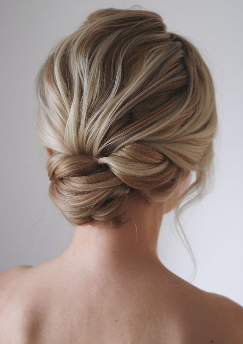 DO: Twisted Low Bun