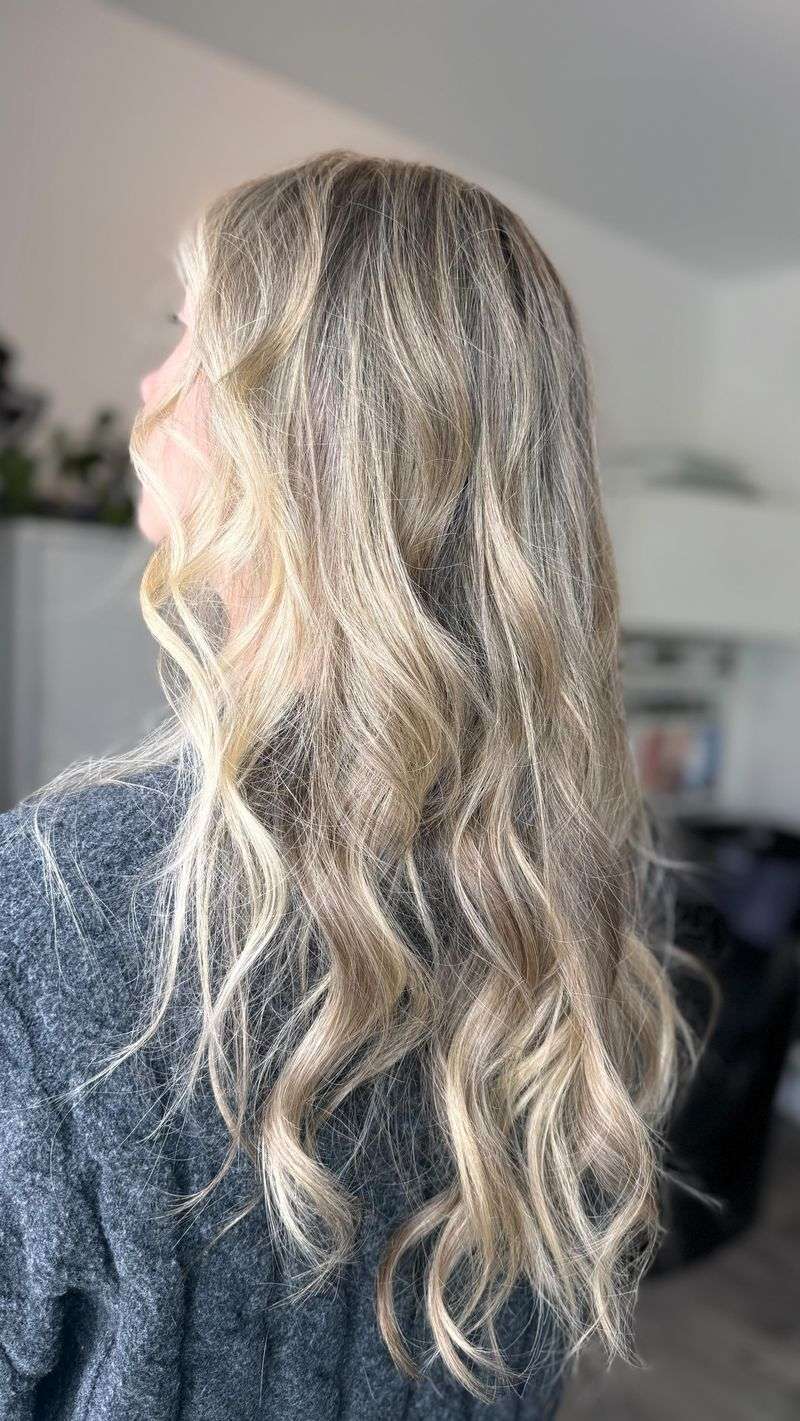 Nordic Blonde Highlights
