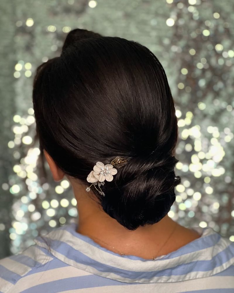 Penteado baixo elegante