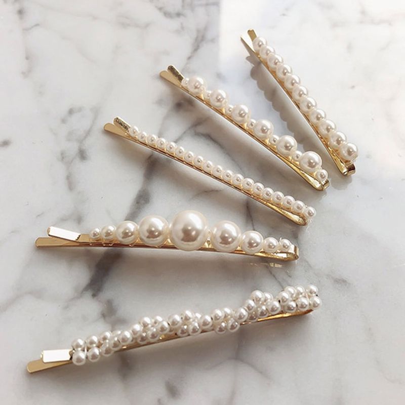 Pearl-Adorned Bobby Pins