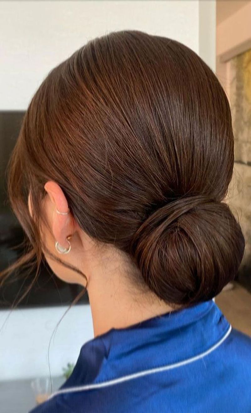 Penteado baixo elegante