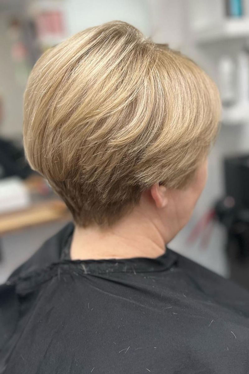 Tapered Nape with Longer Crown