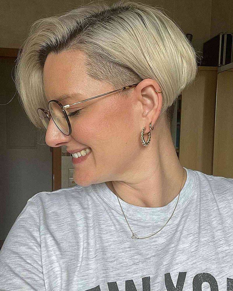 Undercut Gray Bob