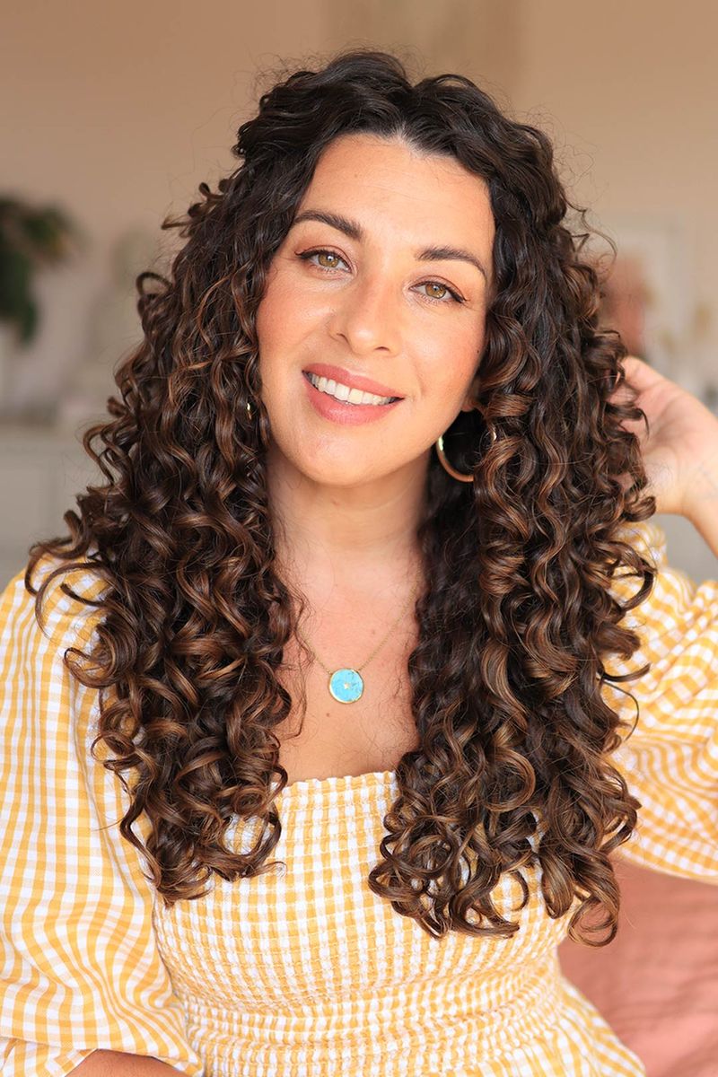 Bouncy Curls with Leave-In Conditioner