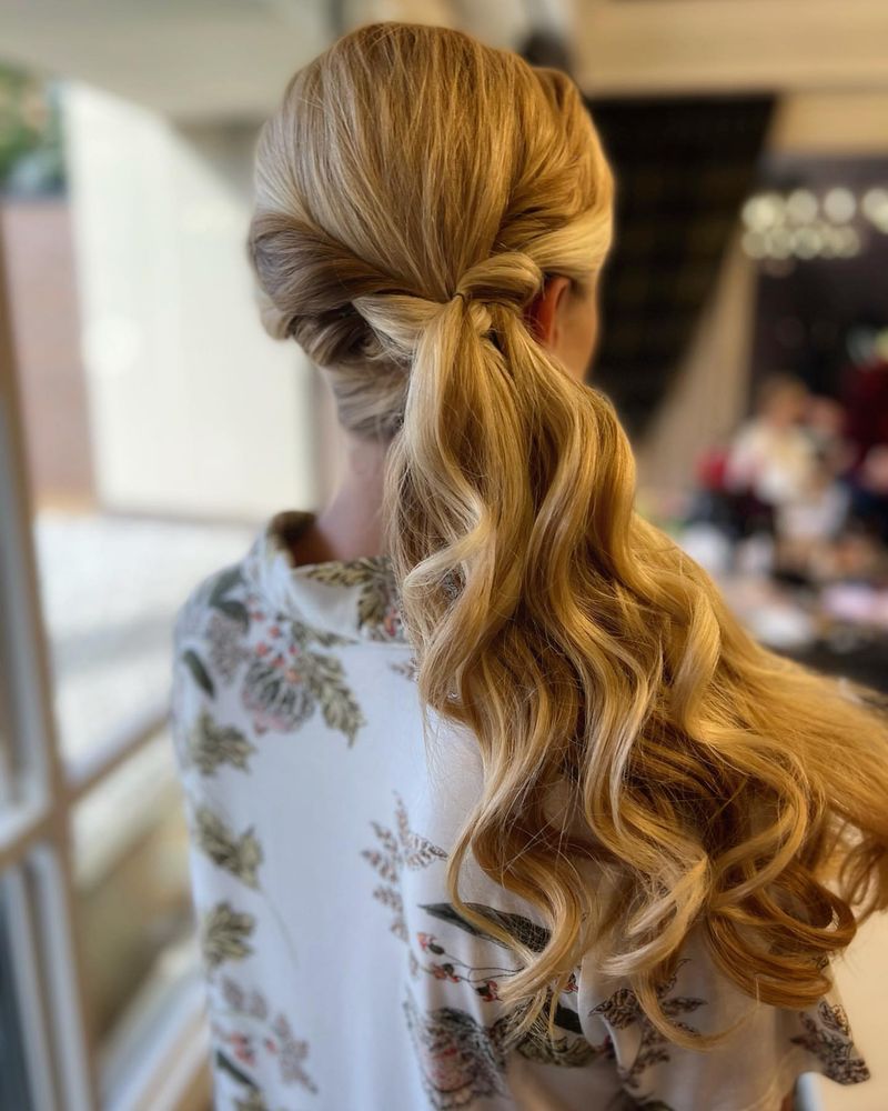 Twisted Side Pony