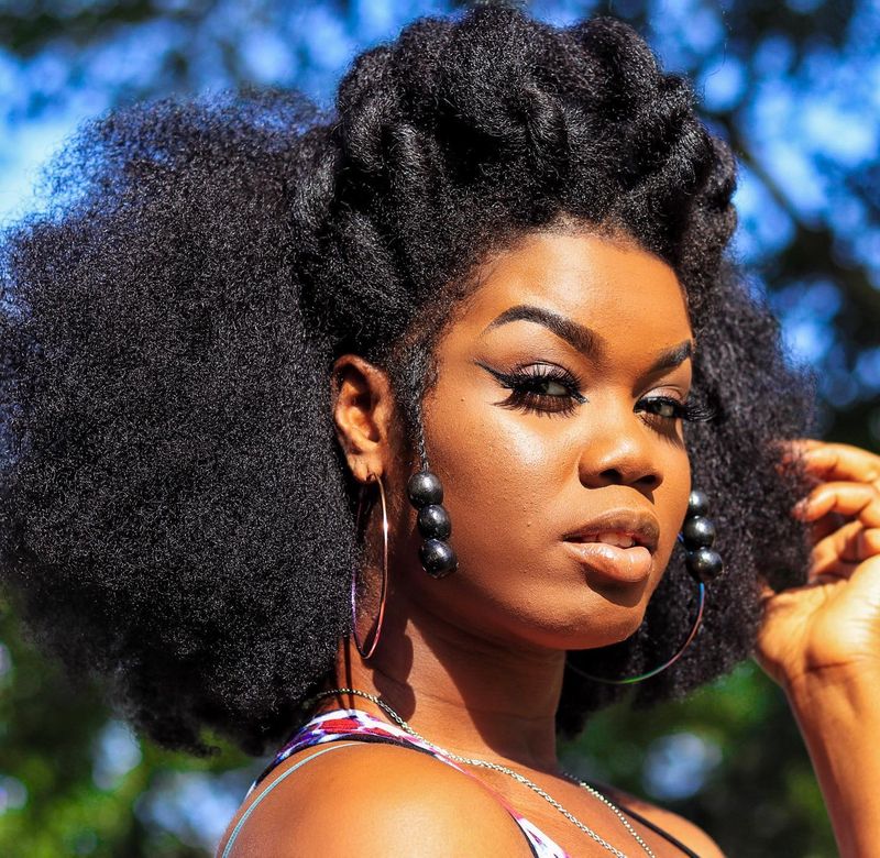 Stretched Afro Glory
