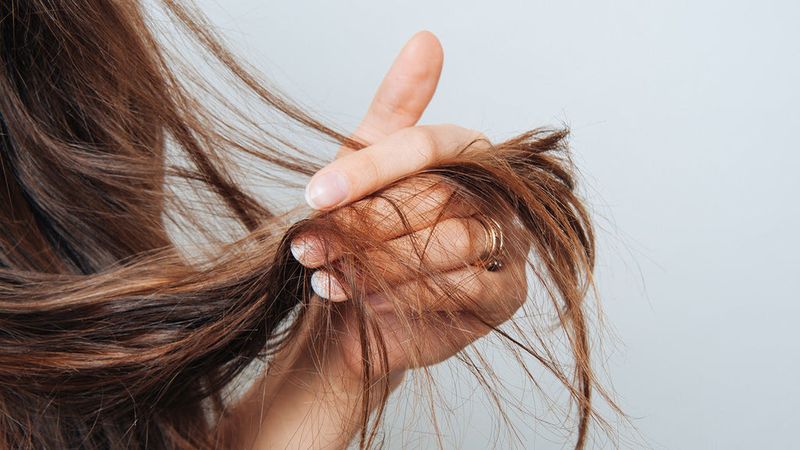 Porositeit van het haar negeren