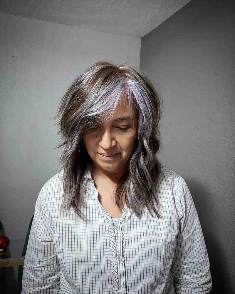 Choppy Layers With Side Part