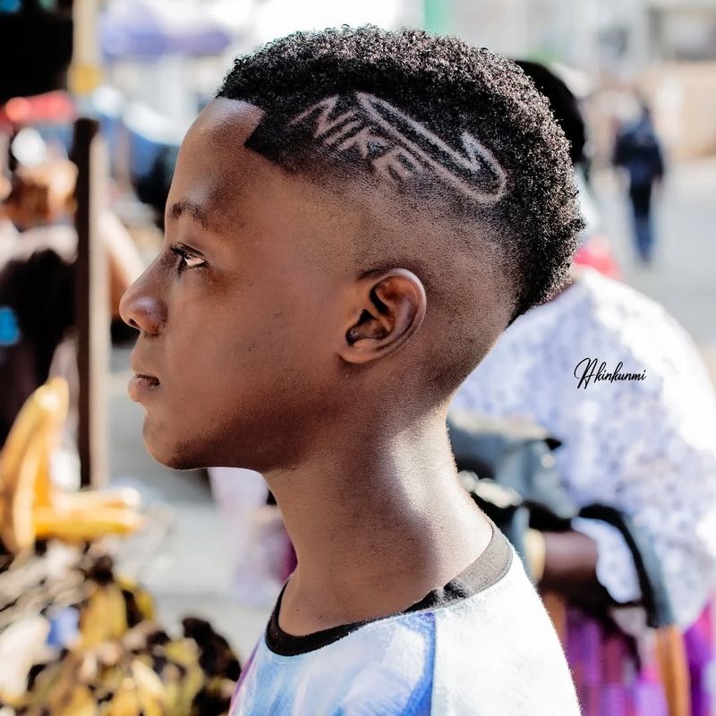 Buzz Cut con diseño