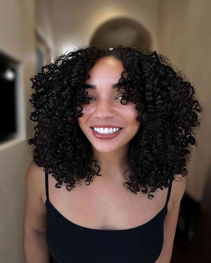 Layered Curl-Defining Cut