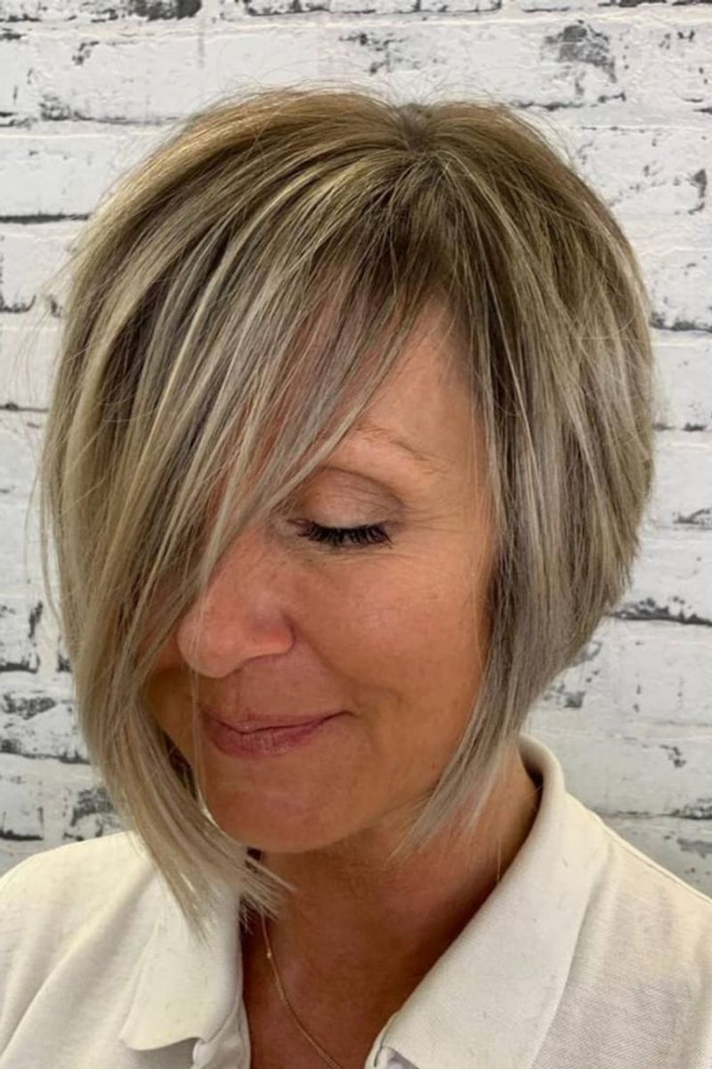 Asymmetrical Cut with Sweeping Fringe