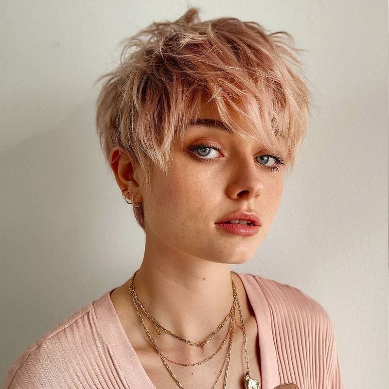 Taglio Wispy Pixie