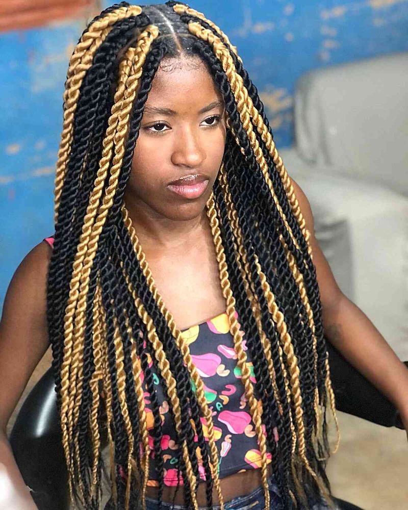Two-Toned Senegalese Twists