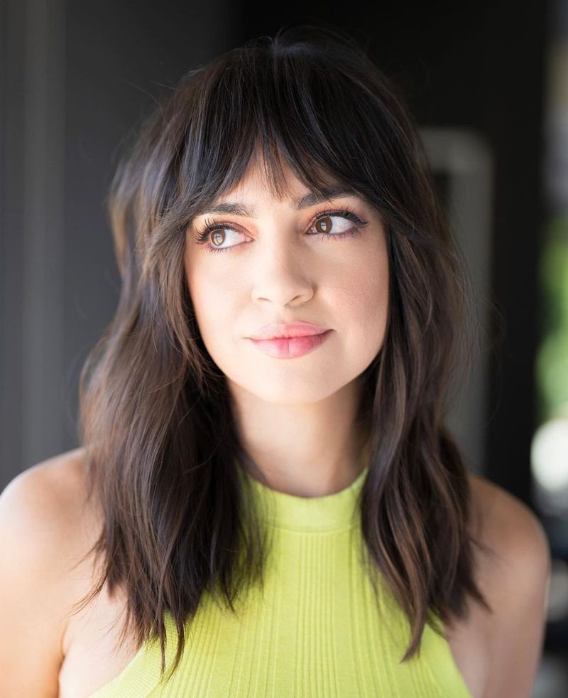 Layered Mid-Length with Bottleneck Bangs