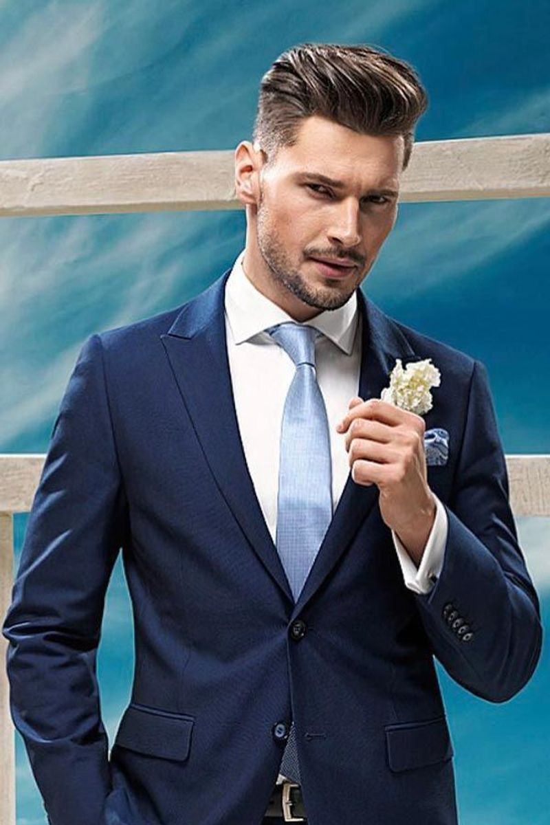 Groomsman's Sleek Comb-Back