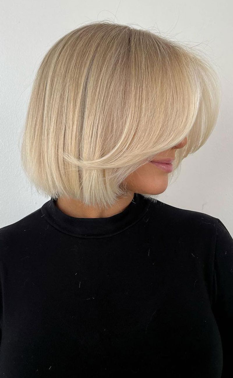 Short Curtain Bangs Bob