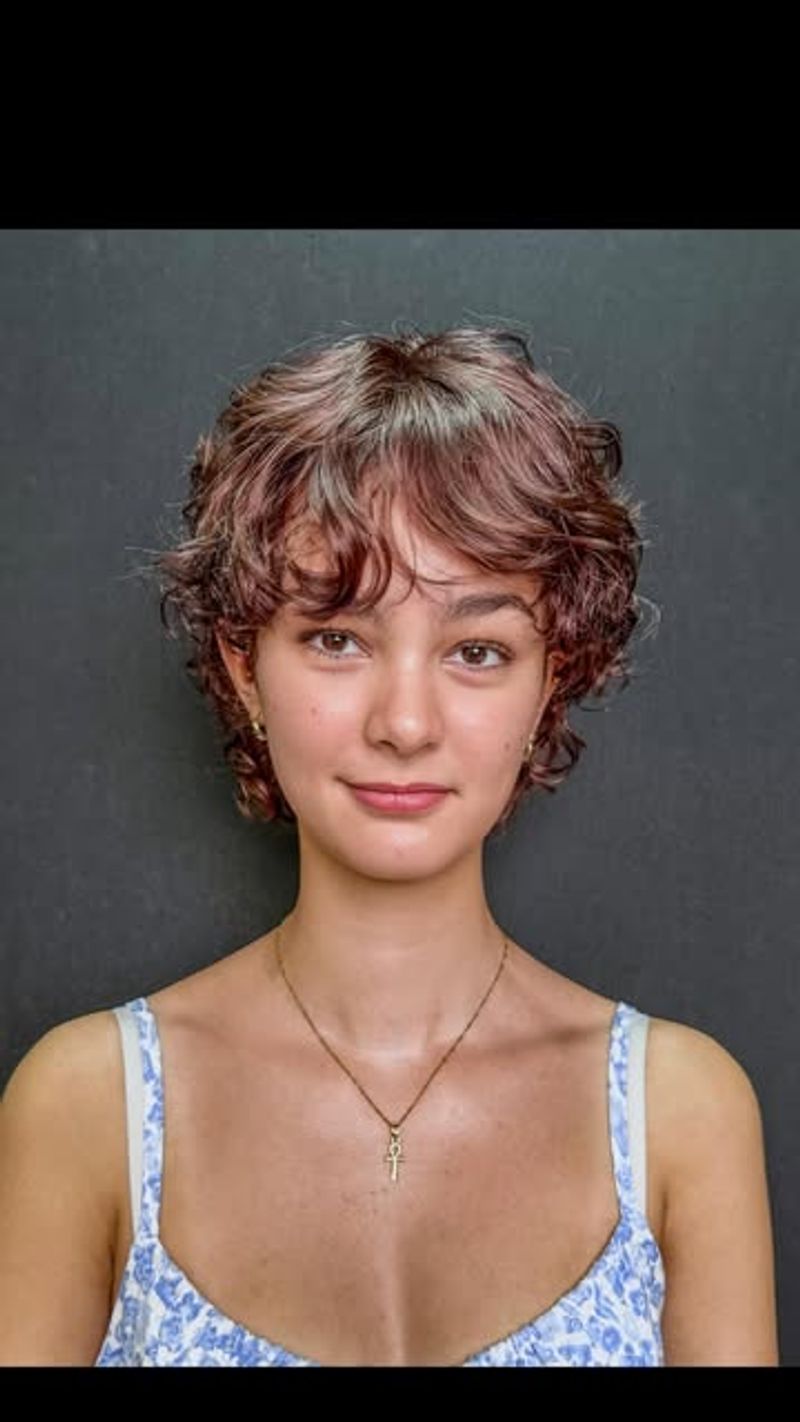 Curly Pixie with Forward Texture