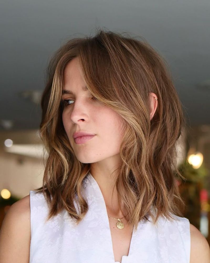 Side-Parted Bob with Curtain Layers