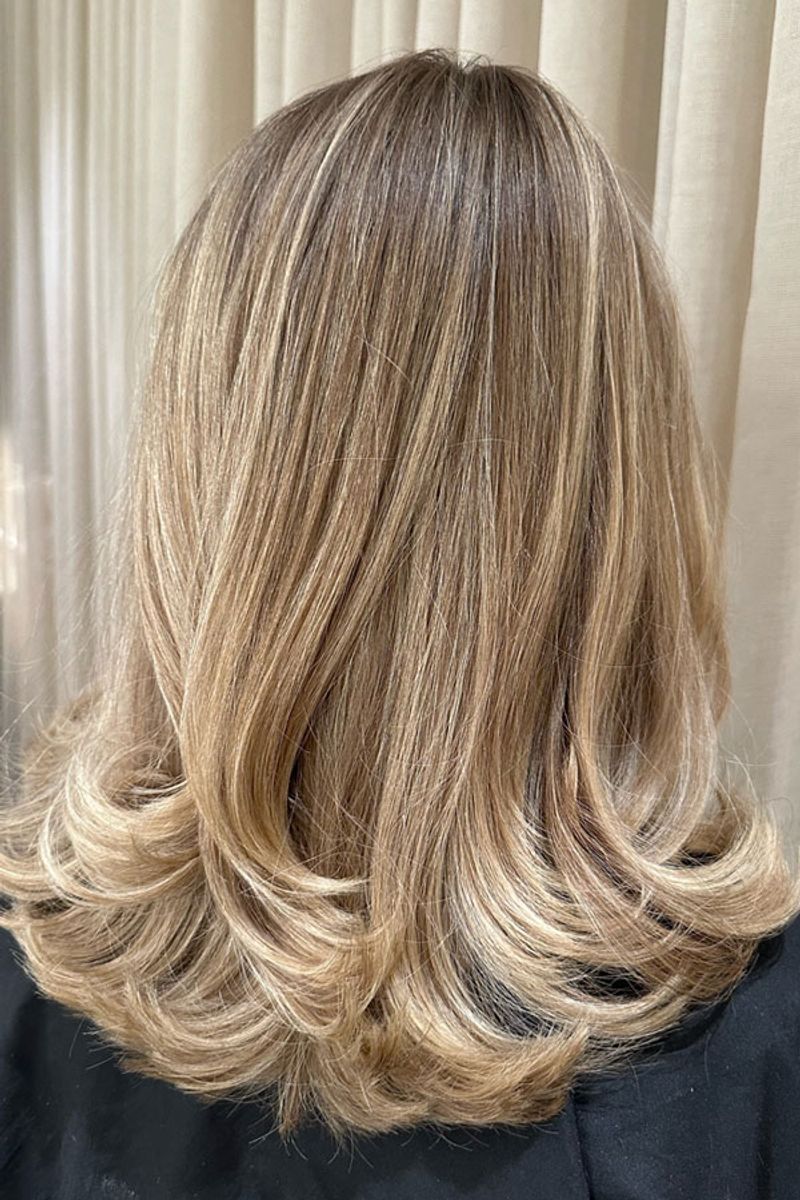 Shoulder-Length Layers with Flipped Ends