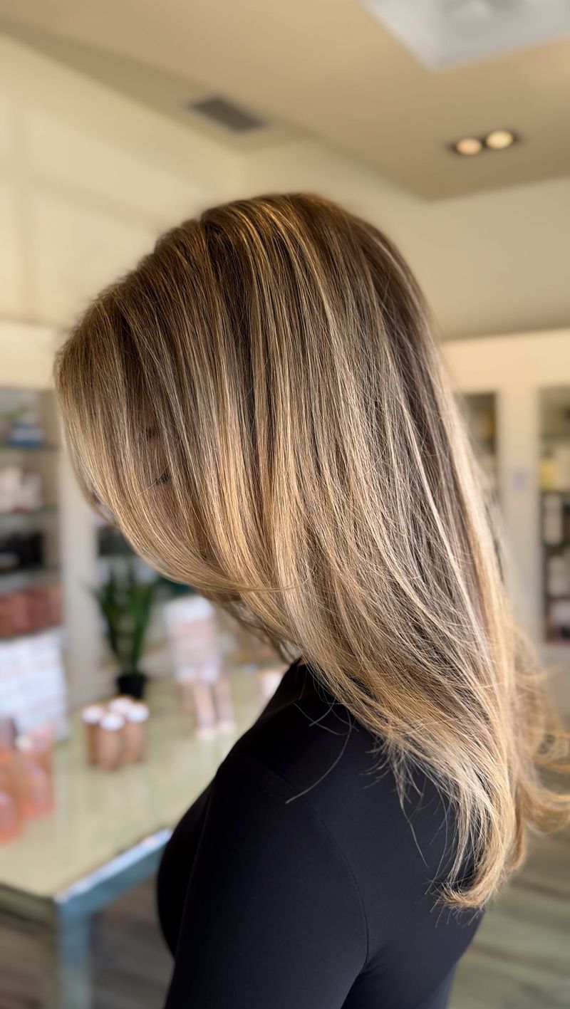 Point-Cut Ends With Silky Texture
