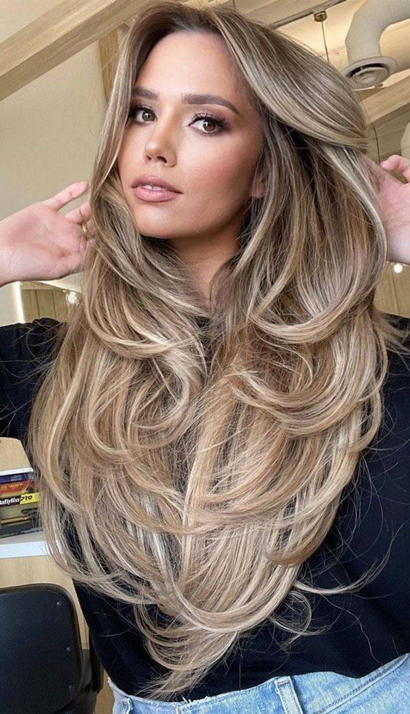 Vanilla Almond Balayage