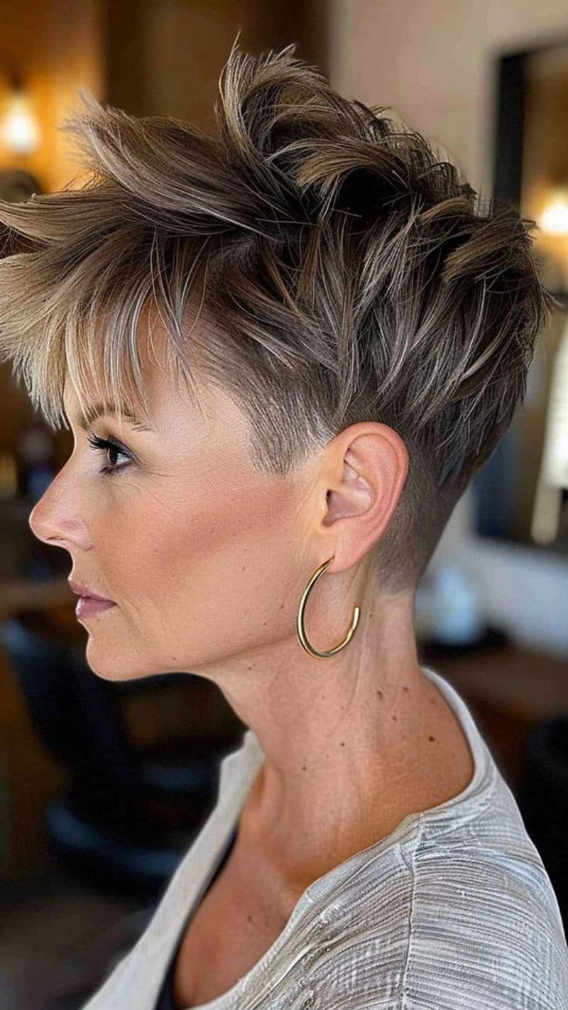 Brushed-Forward Pixie