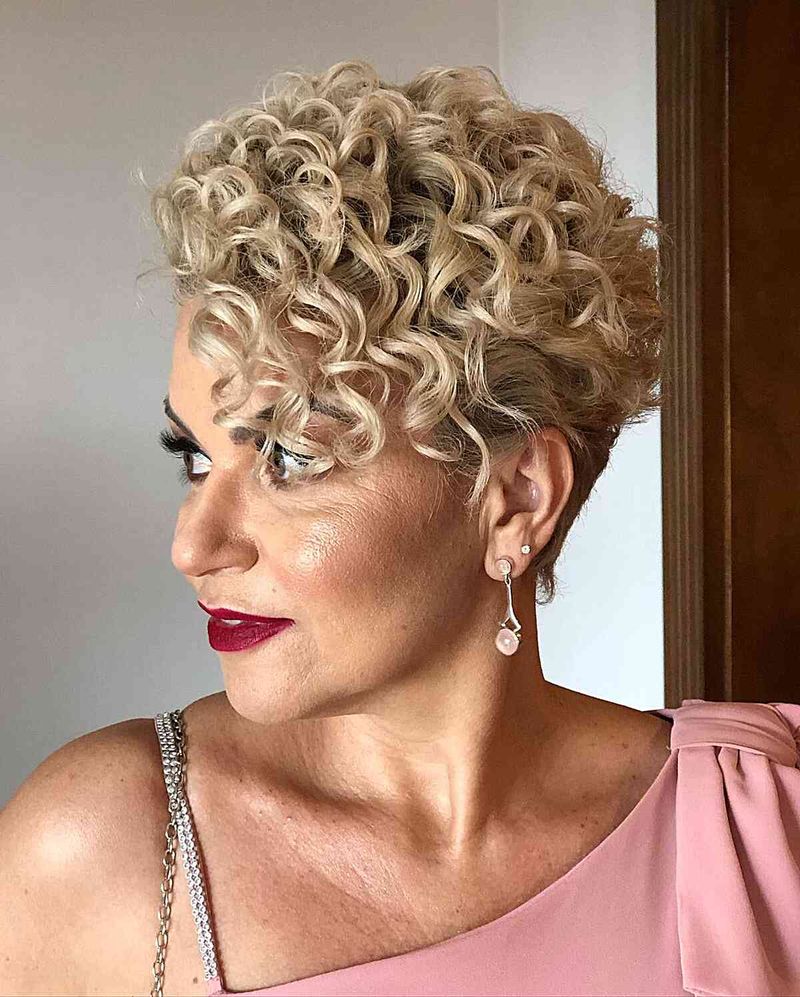 Curly Pixie
