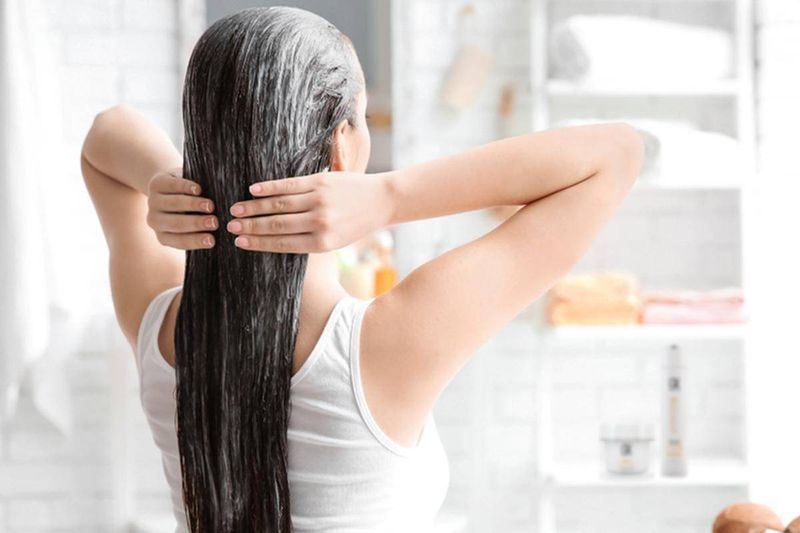 Leave-in conditioners