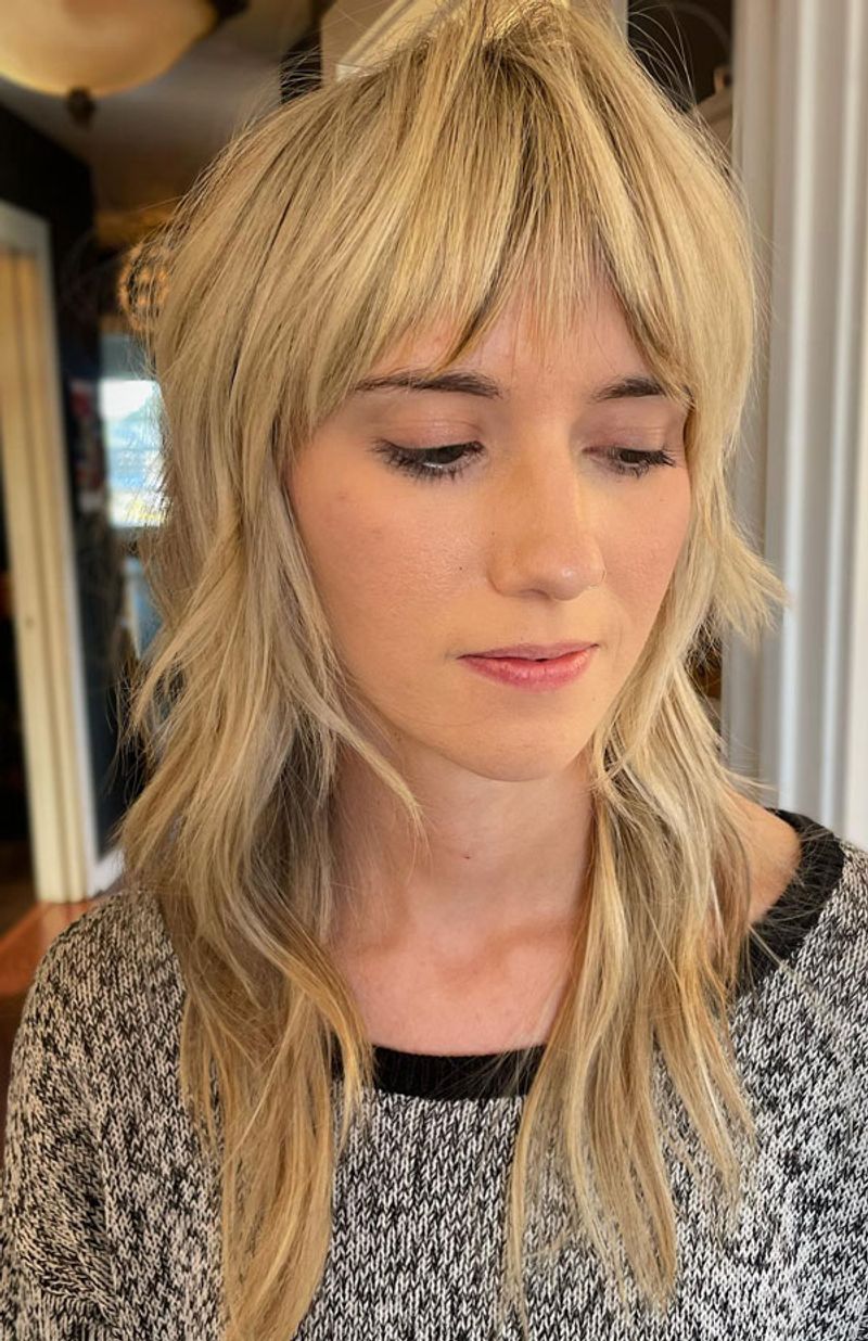 Razor-Cut Shag Magic