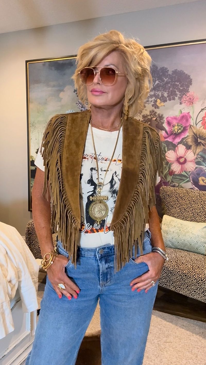 Outdated Feathered Bangs With Mom Jeans