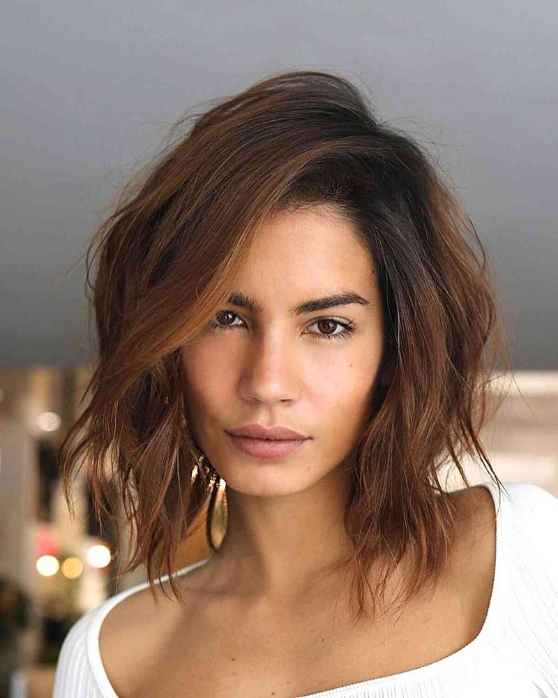 Blunt Lob with Deep Side Part