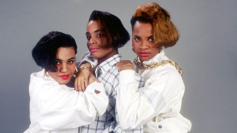 Asymmetrical Bob (The Salt-N-Pepa Cut)