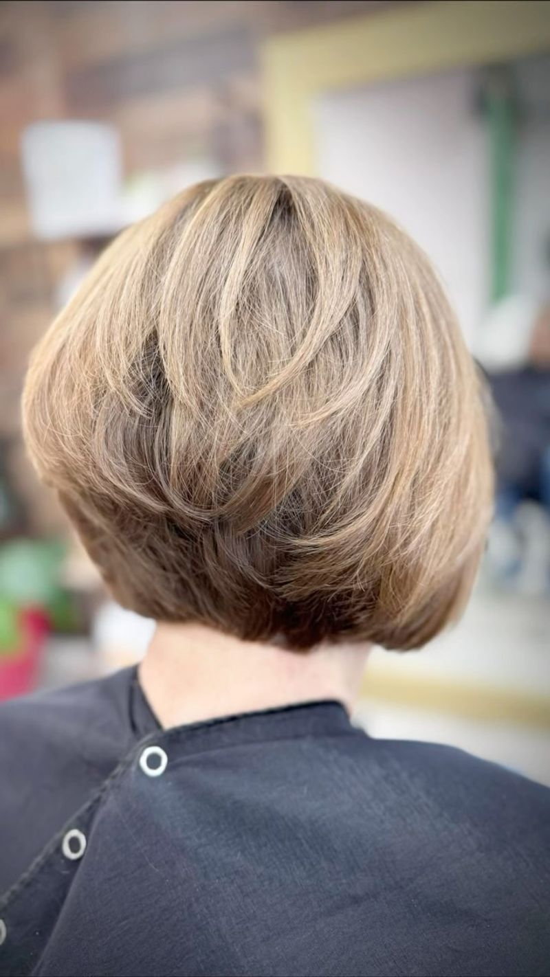 Voluminous Short Layers