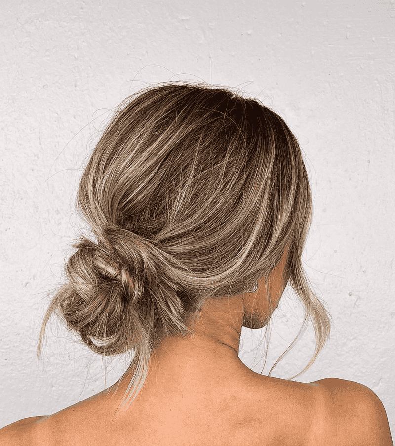 Penteado baixo simples