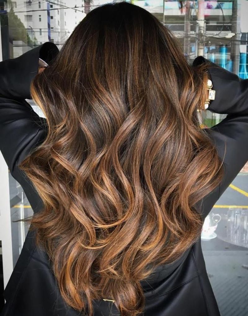 Balayage Caramelo Quente