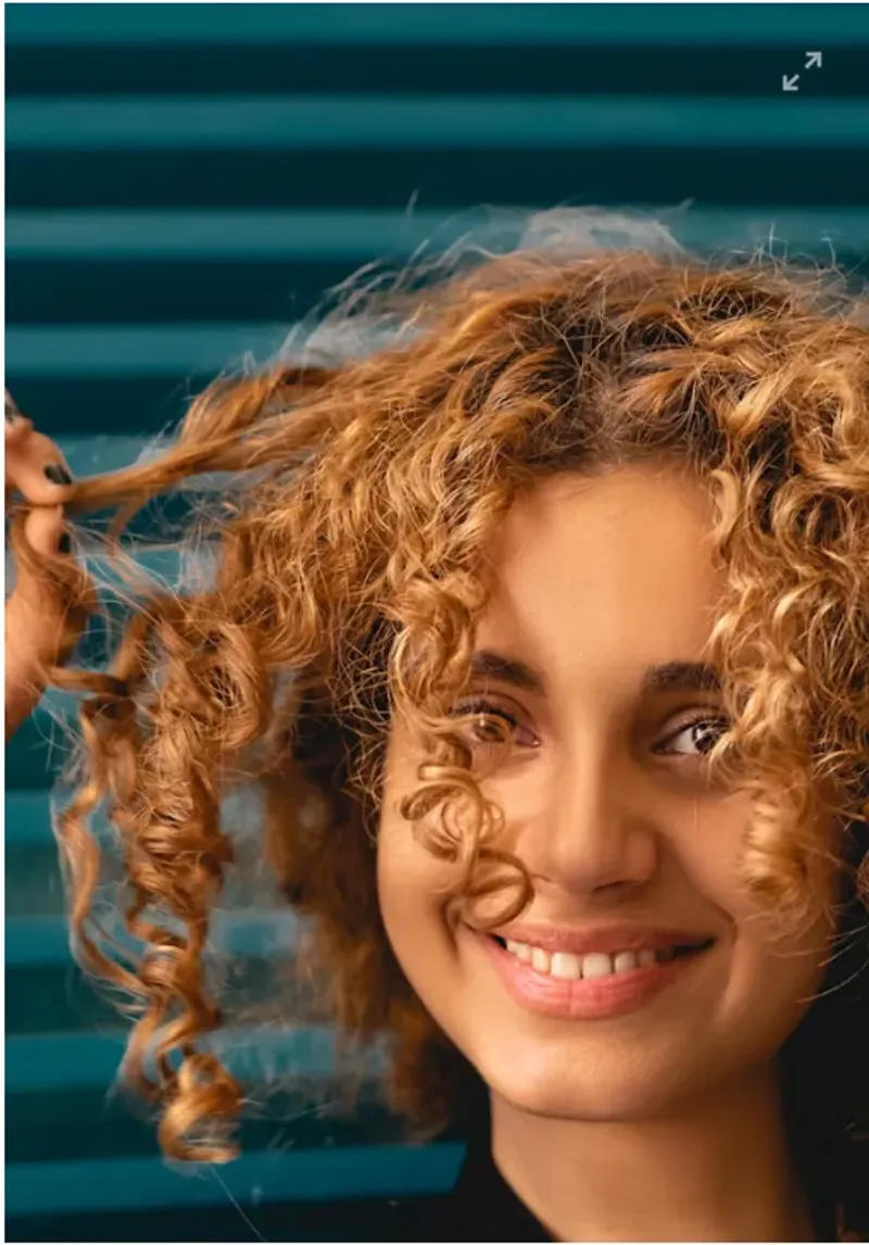 Neural-Mapped Curls