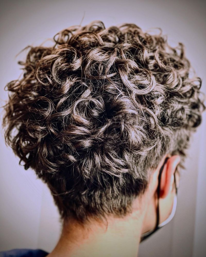 Cropped Curly Delight
