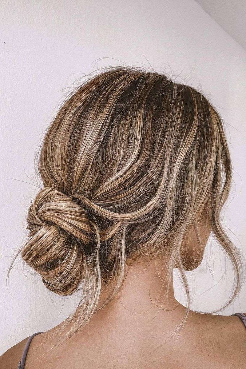 Low Textured Knot