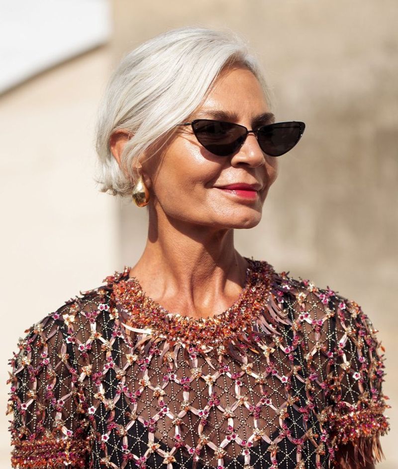 Bob argentato elegante