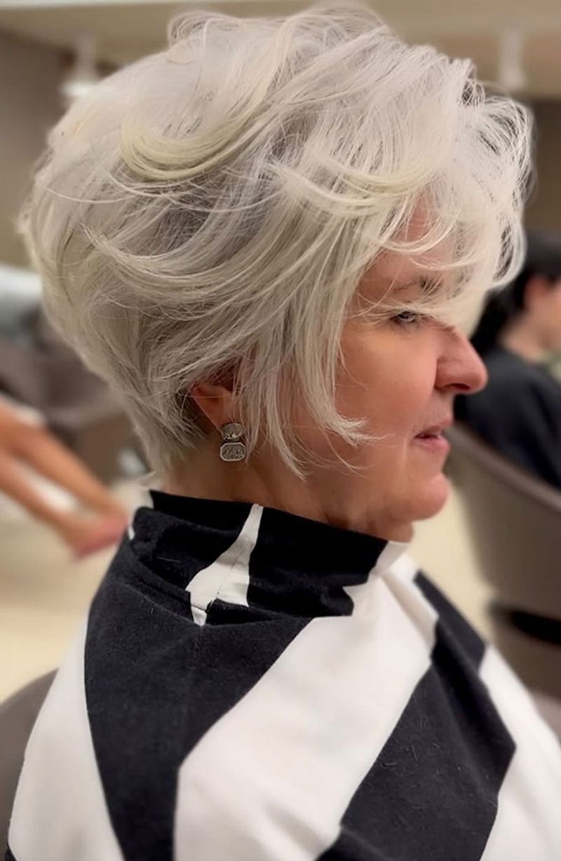 Feathered Volume Crown