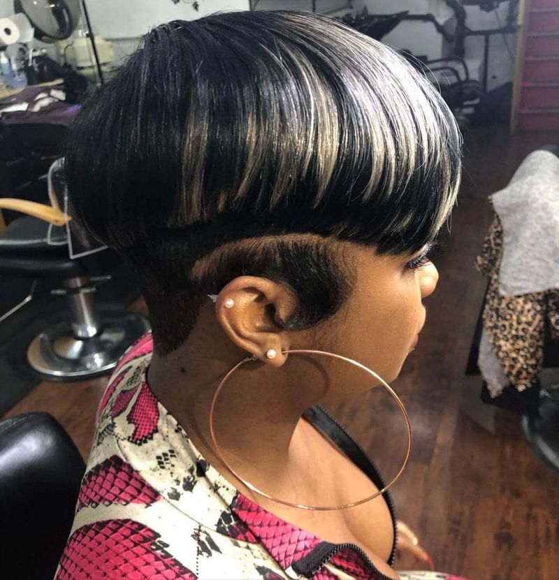 Undercut Mushroom