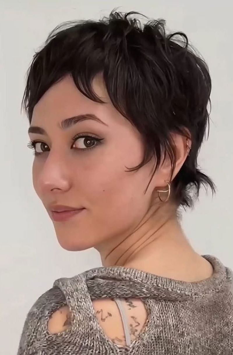 Pixie com micro franjas