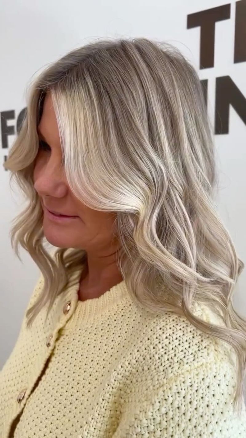 Soft Layered Cut with Face-Framing